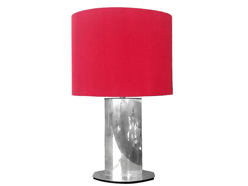 Lámpara de mesa cromada. 1960