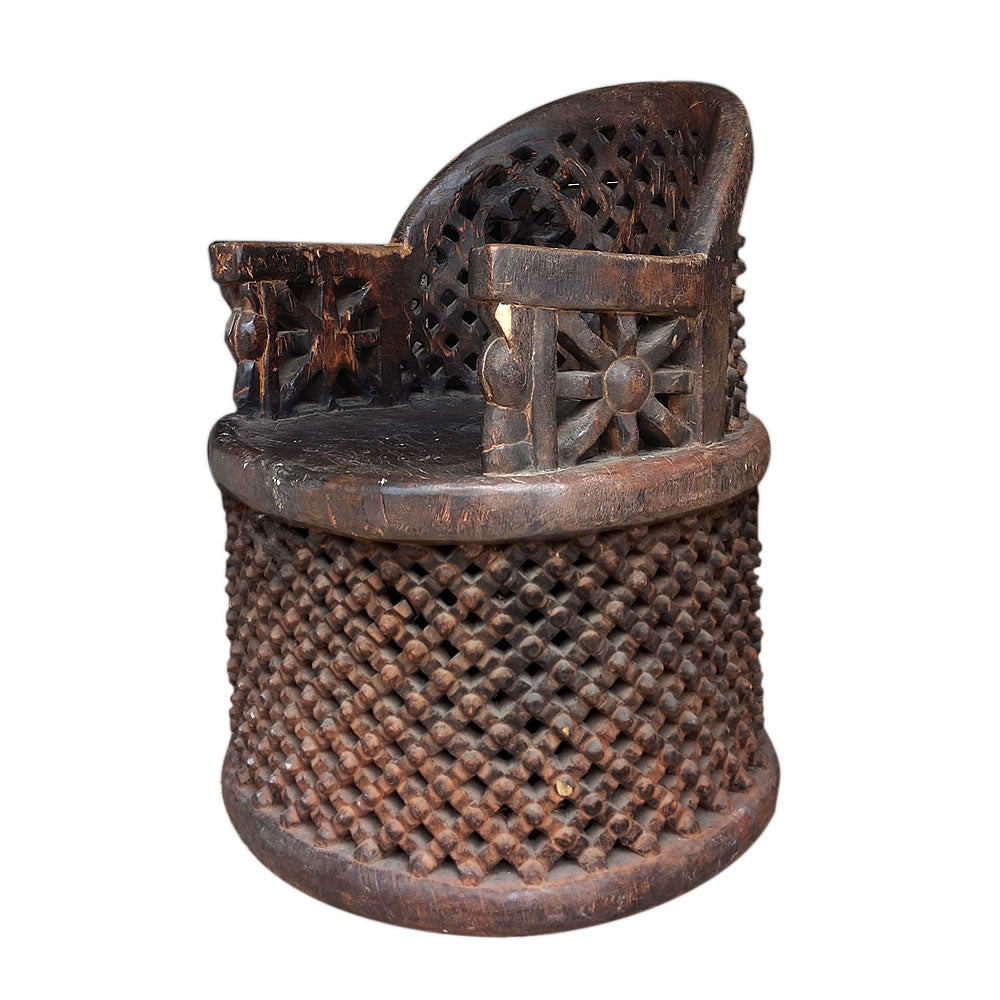 Silla africana de la tribu Bamileke. Camerun. Siglo XX
