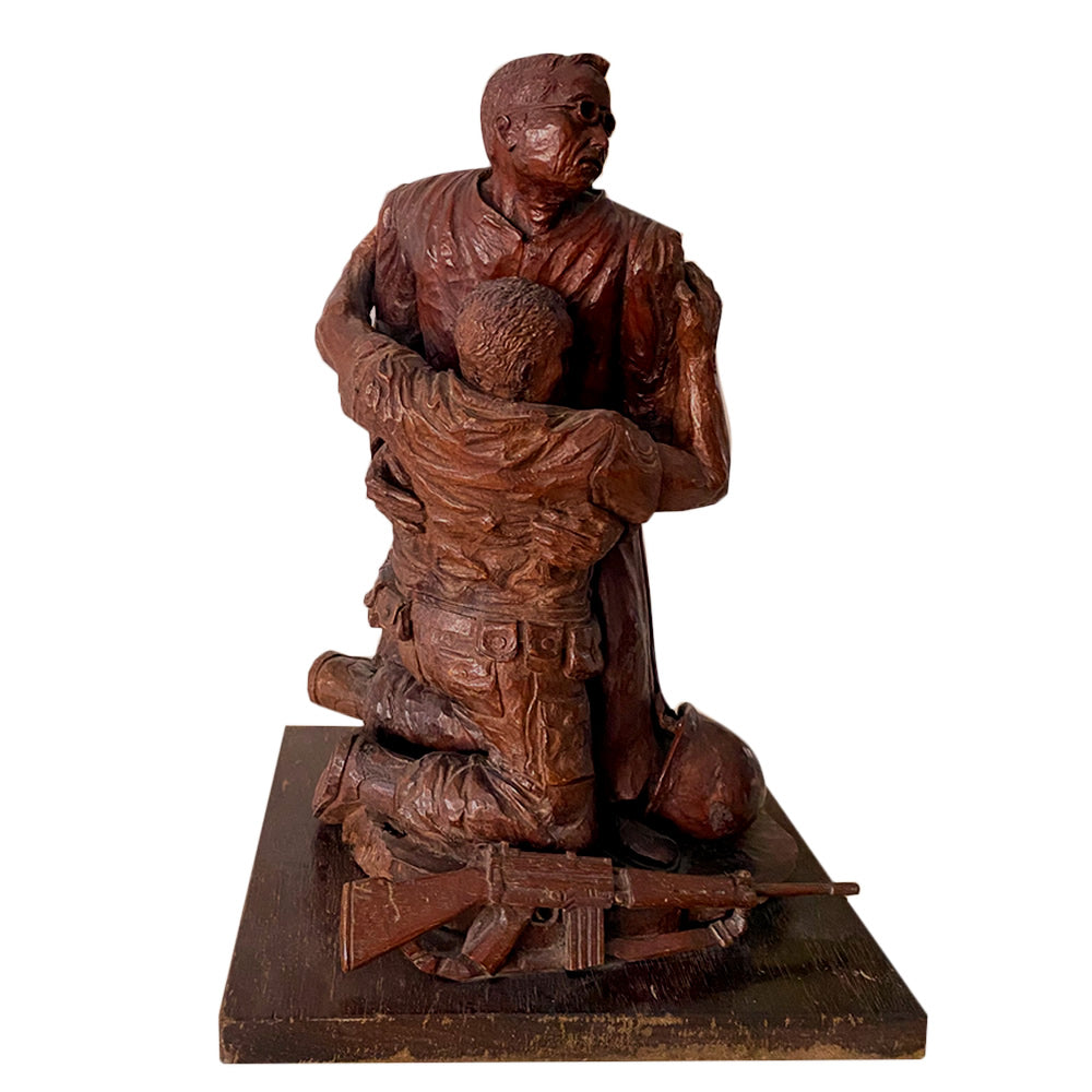 Escultura en madera. Jose Morales.