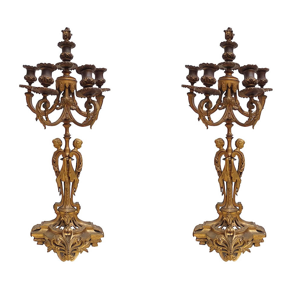 Par de candelabros en bronce. S. XIX