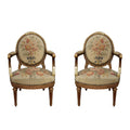 Par de sillas estilo Louis XV
