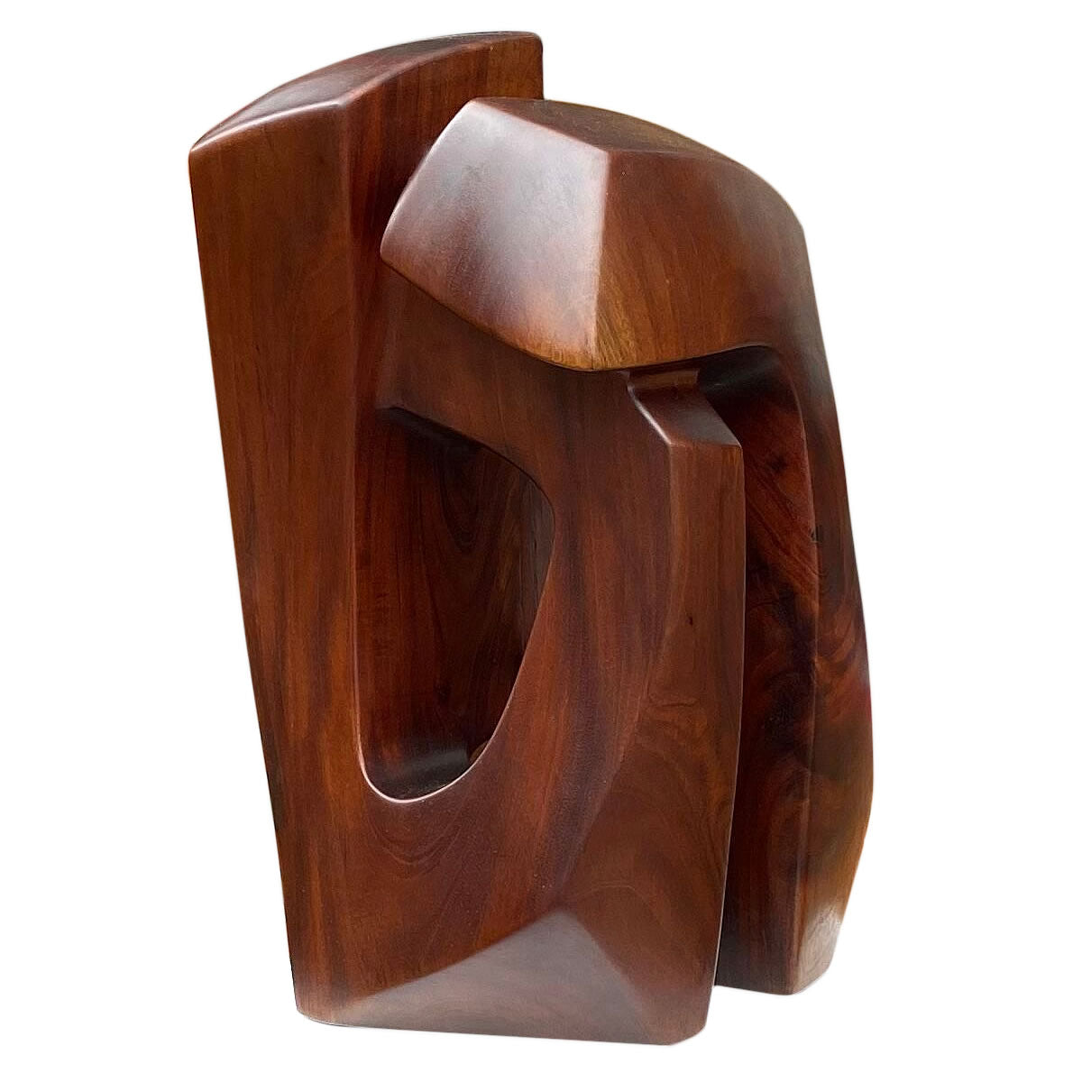 Escultura en madera. Wiston García. 1995