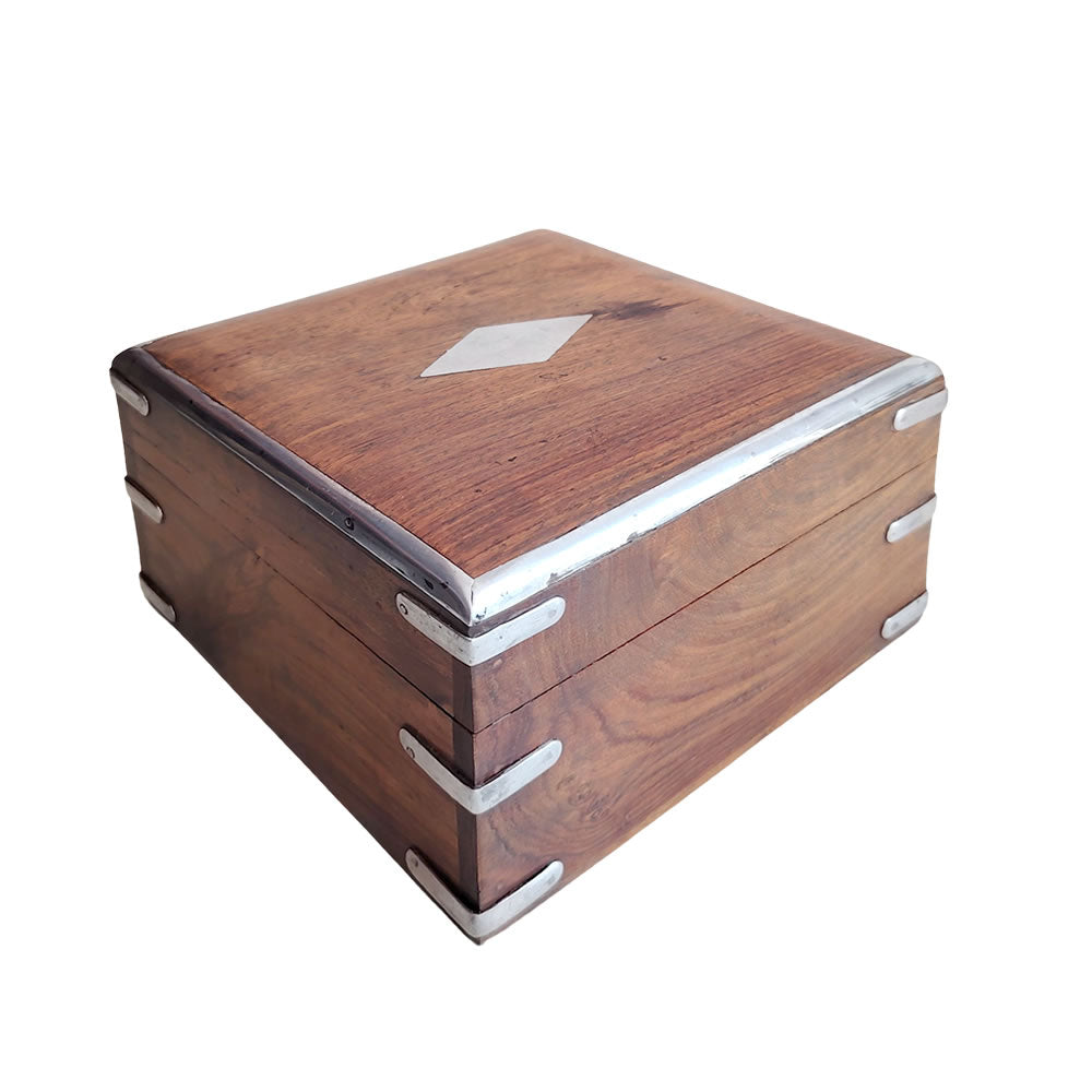 Caja de madera. 1970