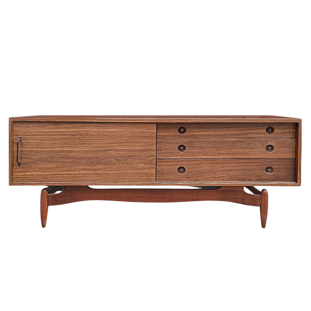 Cómoda. 1960